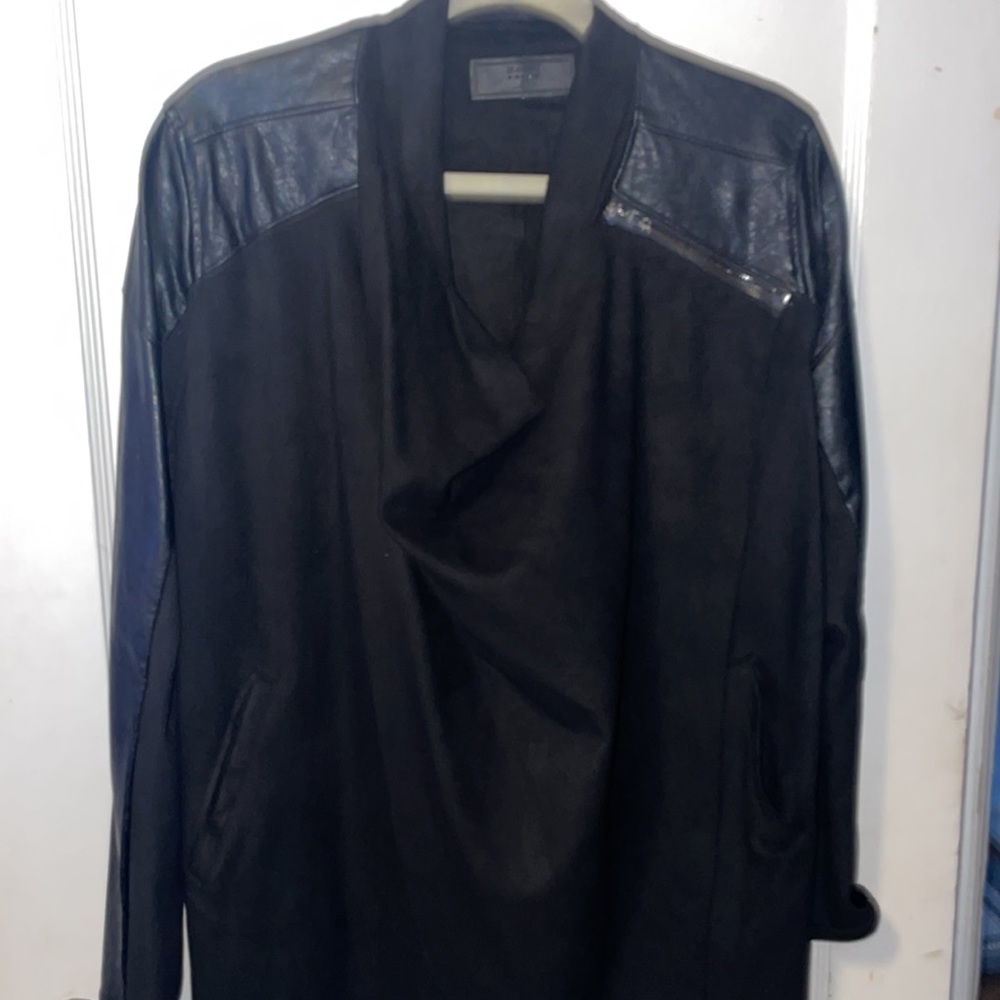 Great black jacket! - Picture 5 of 7